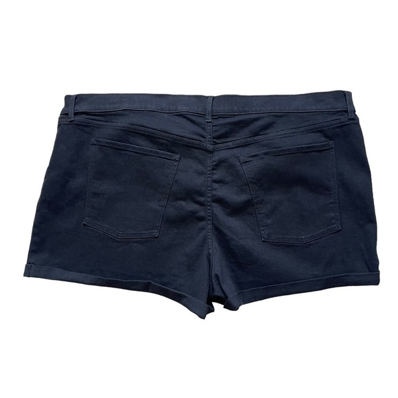 Old Navy Women’s Mid-Rise Wow Black Jean Shorts Plus Size 24 Stretchy Casual - Picture 6 of 10